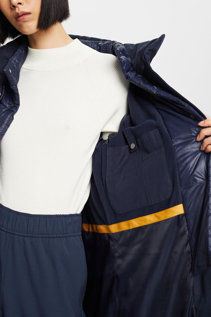 Riciclato: cappotto trapuntato con fodera in pile, NAVY, detail image number 5