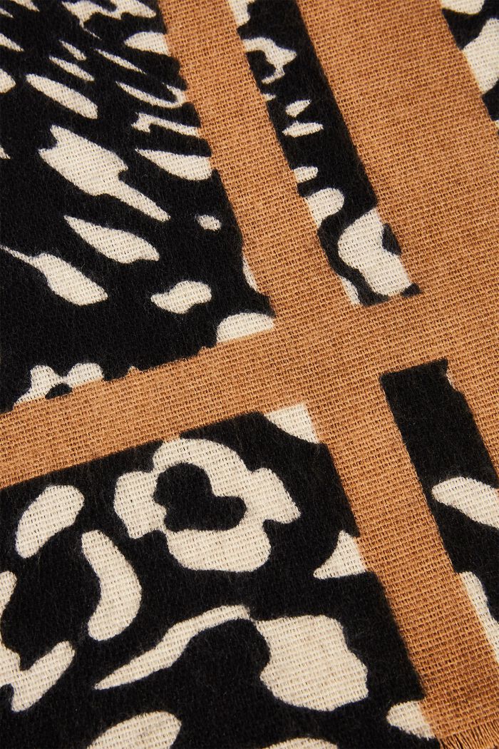 In materiale riciclato: foulard leopardato, BLACK, detail image number 1