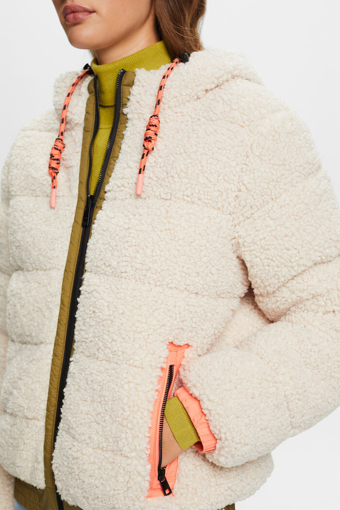 Riciclato: giacca reversibile con pelliccia teddy, CREAM BEIGE, detail image number 2