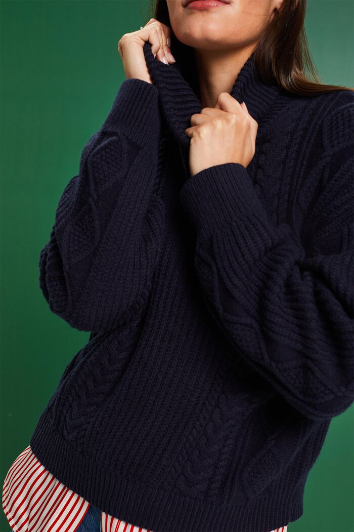 Pullover con collo dolcevita in maglia intrecciata, NAVY, detail image number 2