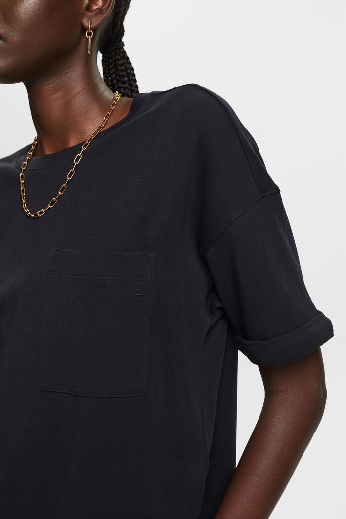 T-shirt oversize con tasca applicata, BLACK, detail image number 2