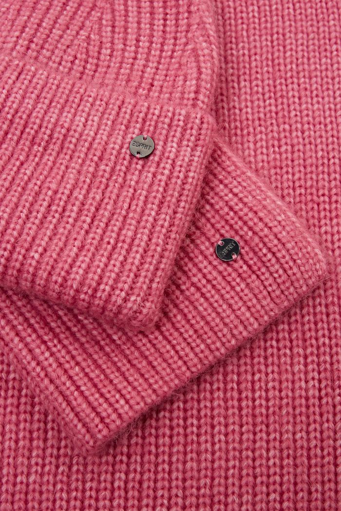 Confezione regalo natalizia con berretto e sciarpa in maglia chunky, PINK, detail image number 1