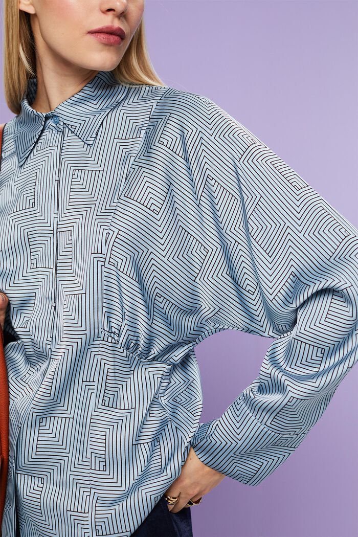 Blusa in raso a pipistrello, LIGHT BLUE LAVENDER, detail image number 2