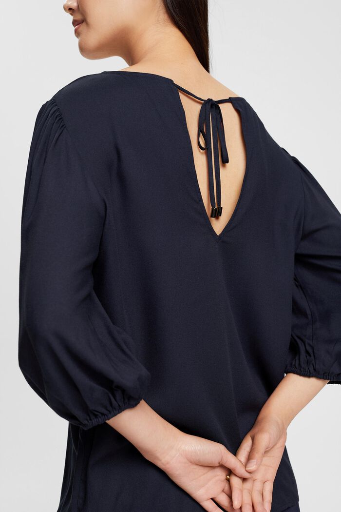 Blusa con scollo a V, NAVY, detail image number 0