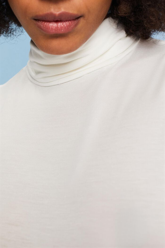 Maglia a maniche lunghe con collo dolcevita, TENCEL™, OFF WHITE, detail image number 3