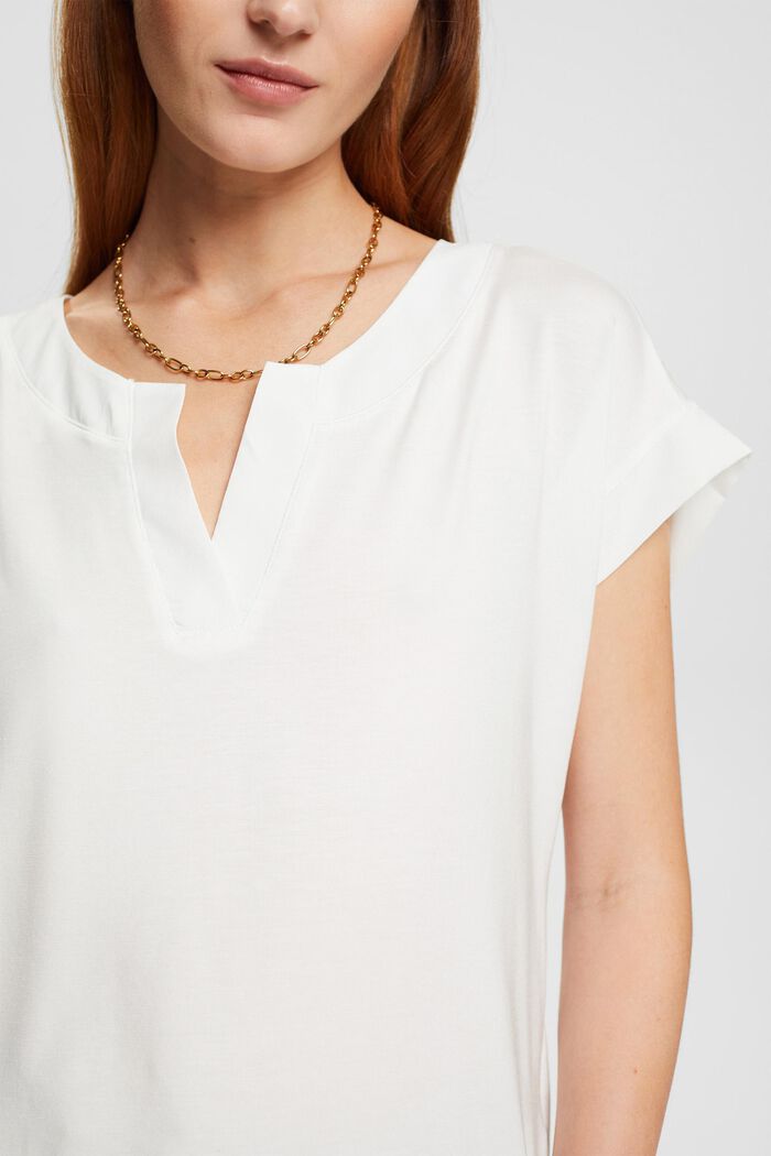 T-shirt con scollo a V, TENCEL™, OFF WHITE, detail image number 0