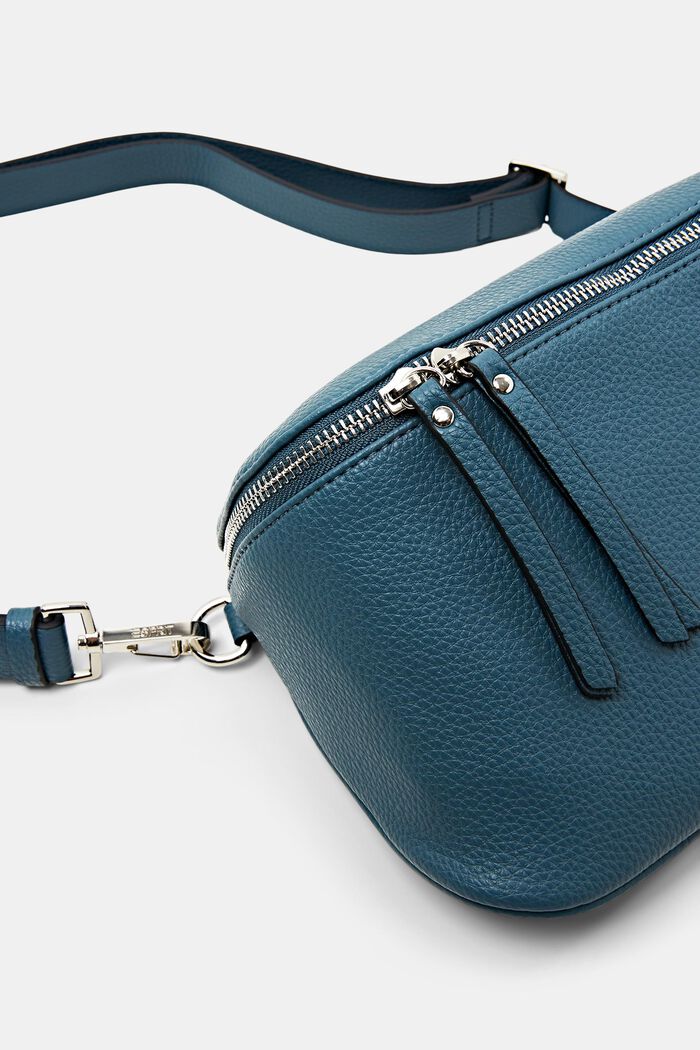 Borsa a tracolla in pelle vegana, PETROL BLUE, detail image number 1