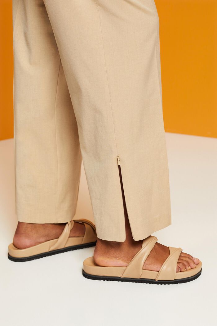 Pantaloni con spacco sullo sfondo e zip, SAND, detail image number 2