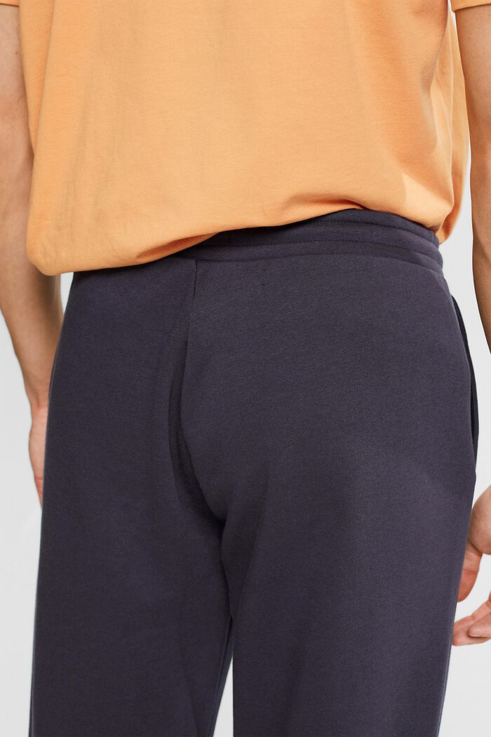 In materiale riciclato: pantaloni felpati con coulisse con cordoncino, NAVY, detail image number 4