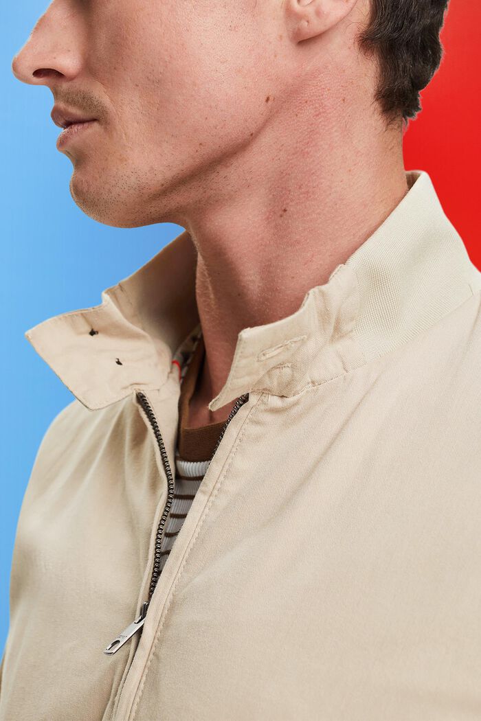 Bomber con colletto alto, LIGHT BEIGE, detail image number 4