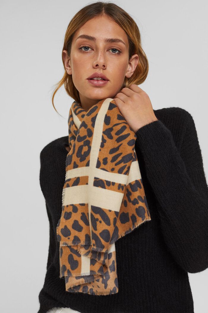 In materiale riciclato: foulard leopardato, BARK, detail image number 1
