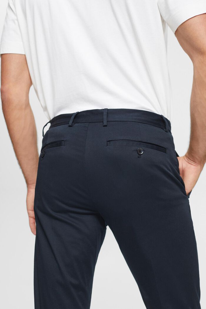 Pantaloni chino elasticizzati in cotone, NAVY, detail image number 4