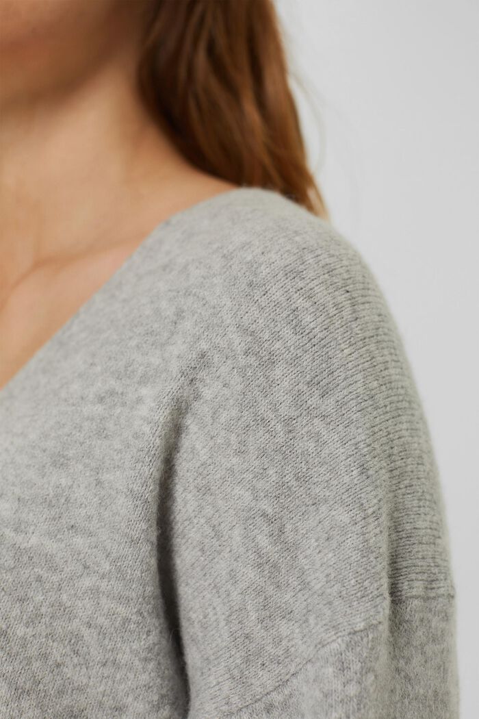 Con lana: pullover con scollo a V, LIGHT GREY, detail image number 2
