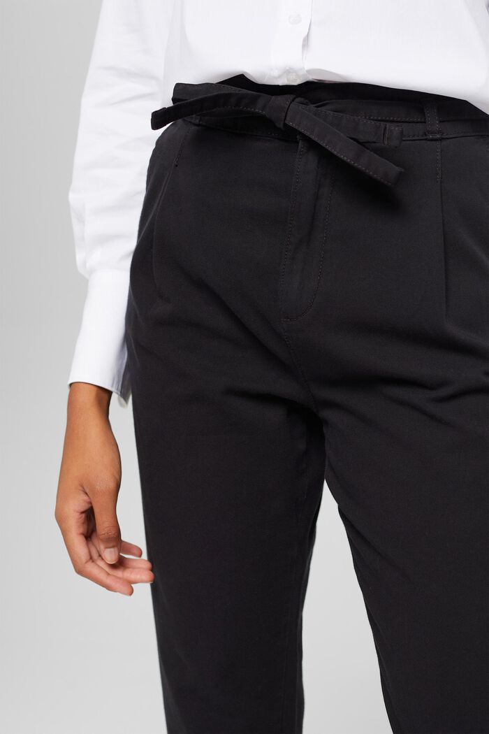 Pantaloni con pieghe in vita e cintura, cotone Pima, BLACK, detail image number 0