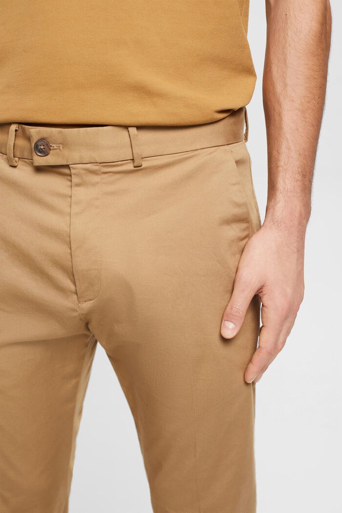 Pantaloni chino elasticizzati in cotone, KHAKI BEIGE, detail image number 2