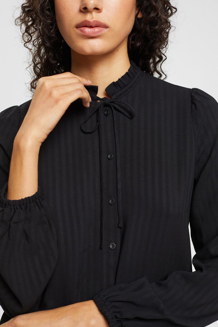 Blusa con colletto arricciato, LENZING™ ECOVERO™, BLACK, detail image number 0
