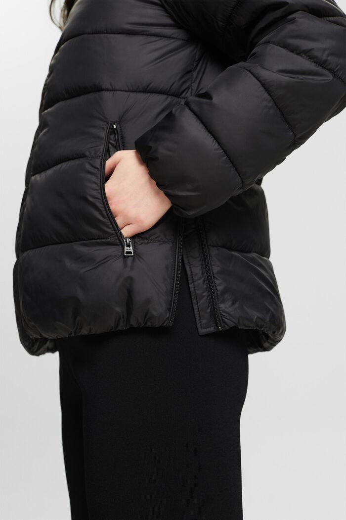Riciclato: giacca in piumino con cappuccio, BLACK, detail image number 3