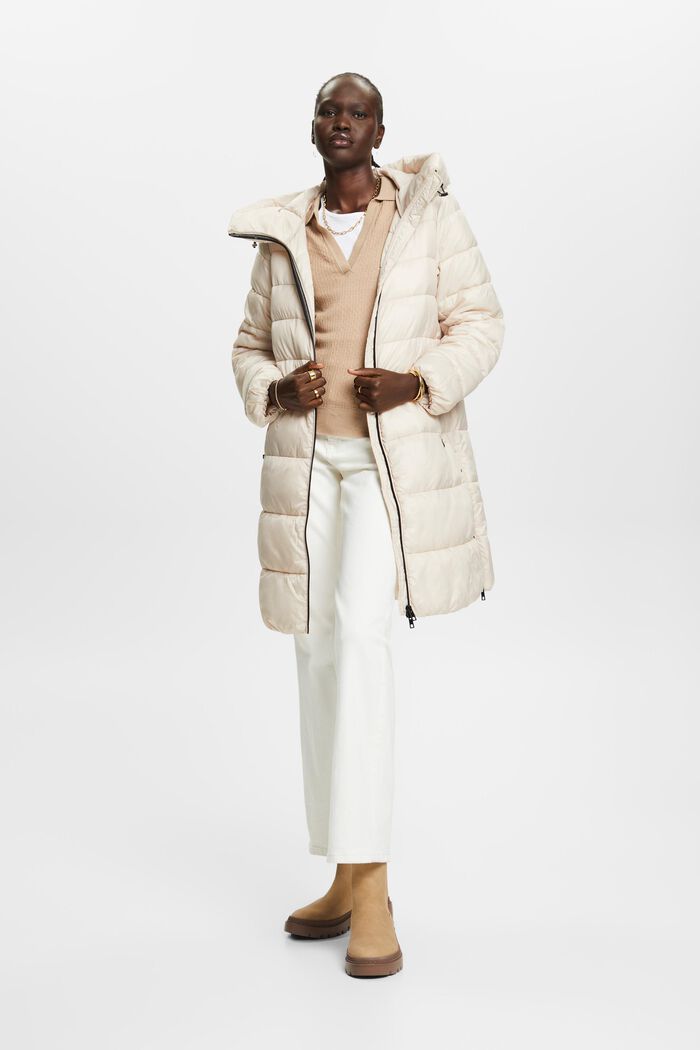 Riciclato: cappotto in piumino con cappuccio, CREAM BEIGE, detail image number 1