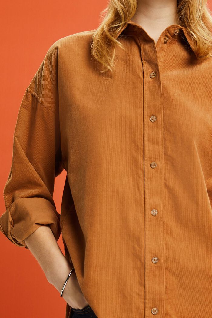Camicia blusata oversize in velluto, CARAMEL, detail image number 2