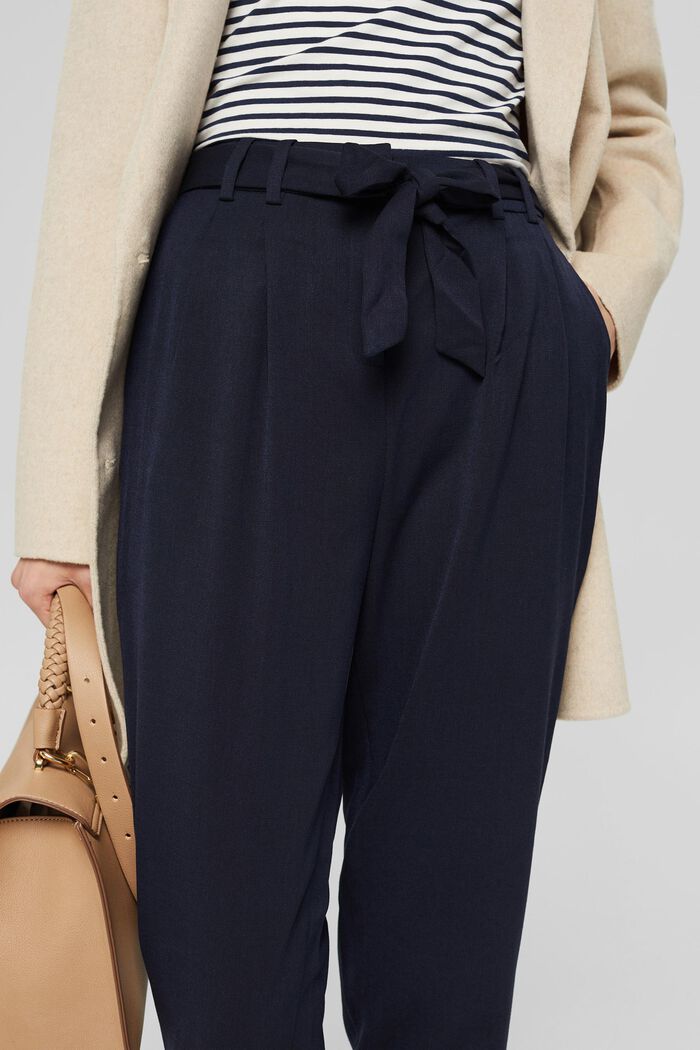 Pantaloni chino a vita alta con cintura, NAVY, detail image number 0