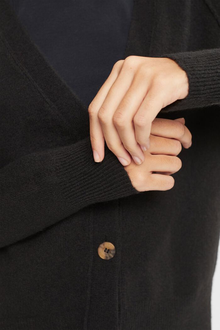 Con lana: cardigan con scollo a V, BLACK, detail image number 0